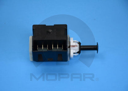 Interruptor de Luz de Freno Mopar para Jeep Grand Cherokee y Dodge Durango 2011-2013
